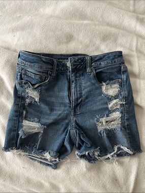 American Eagle high rise short shorts